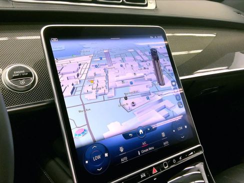 Certified 2022 Mercedes-Benz S 500 4MATIC image 23