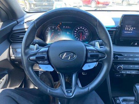 Used 2022 Hyundai Veloster N FWD image 5
