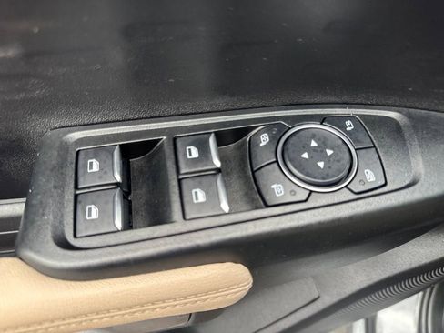 Used 2025 Ford Ranger XLT w/ Equipment Group 301A High RWD image 18