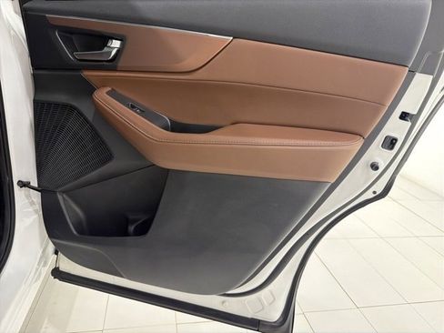 Certified 2023 Acura MDX SH-AWD w/ Technology Package image 23