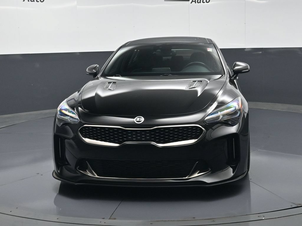 Used 2019 Kia Stinger GT1 AWD/4WD image 2