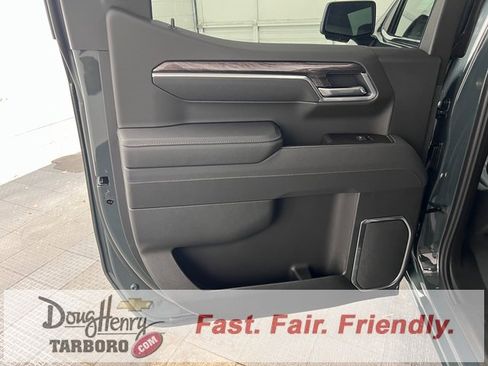 New 2026 Chevrolet Silverado 1500 LTZ w/ LTZ Premium Package image 34