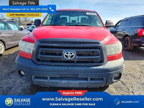 Used 2013 Toyota Tundra 4x4 Double Cab w/ Tow Pkg image 7