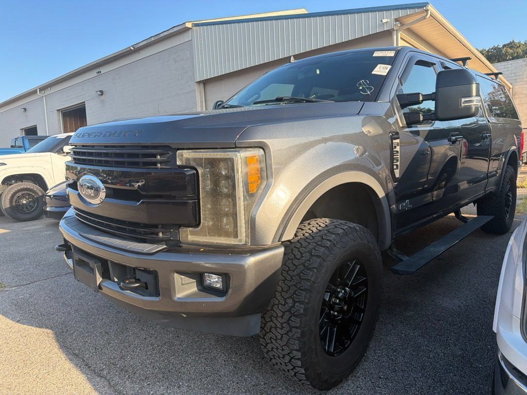 Used 2019 Ford F250 Lariat AWD/4WD image 1
