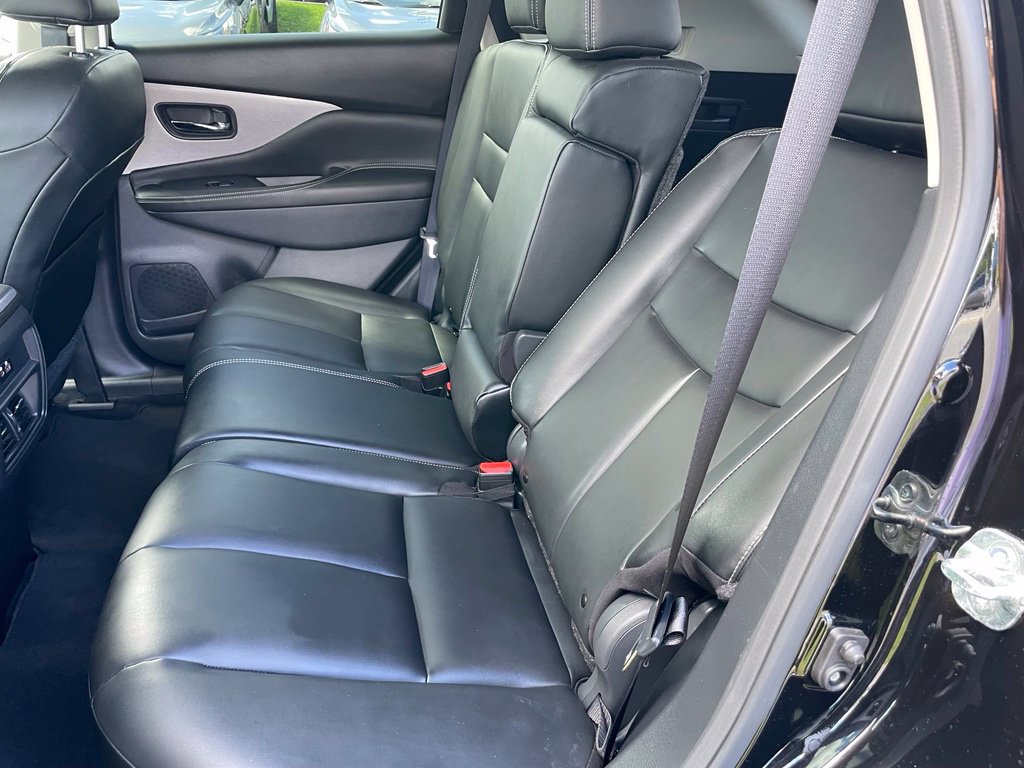 Certified 2024 Nissan Murano SV w/ SV Midnight Edition Package AWD/4WD image 9