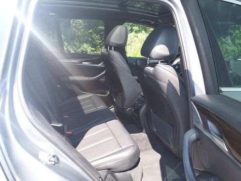 Used 2024 BMW X3 sDrive30i RWD image 12