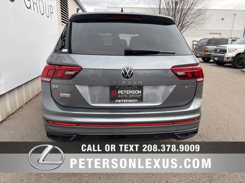 Used 2022 Volkswagen Tiguan SE R-Line image 4