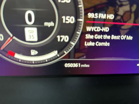 Used 2020 Jaguar F-PACE Checkered Flag image 22