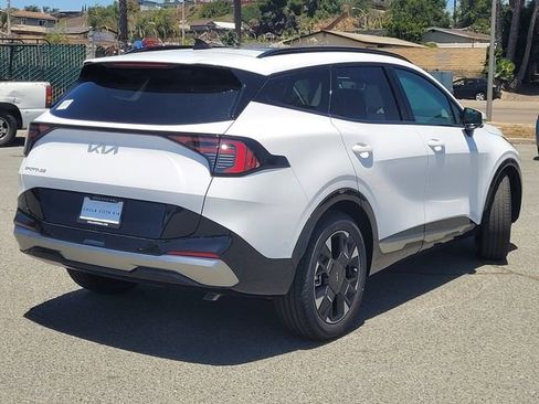 New 2026 Kia Sportage SX FWD image 4