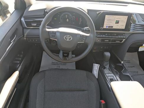 Certified 2026 Toyota Camry LE FWD image 28