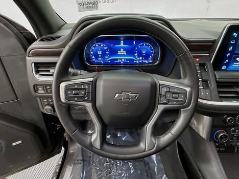 Used 2023 Chevrolet Tahoe Z71 w/ Z71 Off-Road Package AWD/4WD image 12