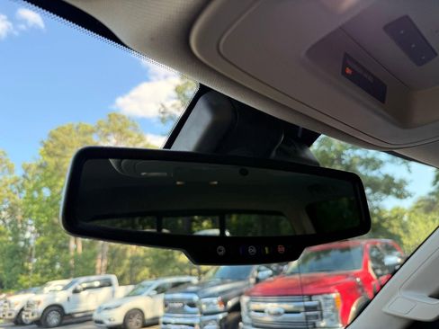 Used 2018 GMC Sierra 1500 SLT AWD/4WD image 55