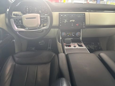 Used 2023 Land Rover Range Rover SE AWD/4WD image 13