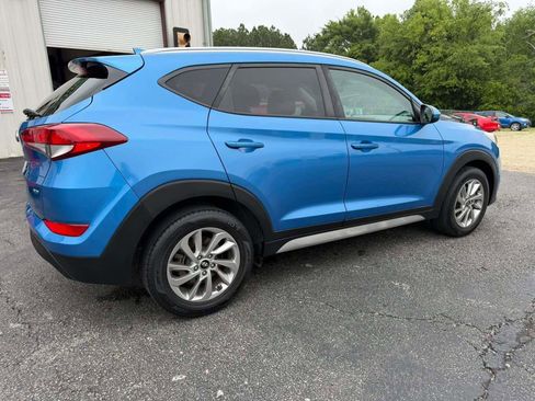 Used 2018 Hyundai Tucson SEL AWD/4WD image 2