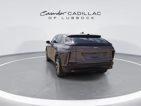 Certified 2024 Cadillac Lyriq Tech w/ Driver Assist Package AWD/4WD image 7