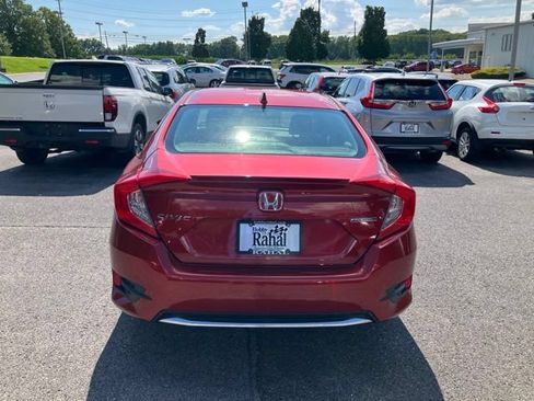 Used 2019 Honda Civic Touring image 5