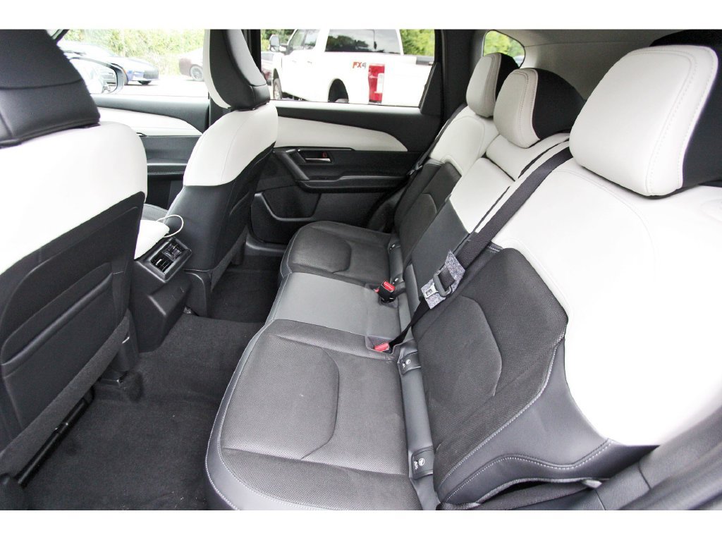New 2026 MAZDA CX-5 Preferred AWD/4WD image 9
