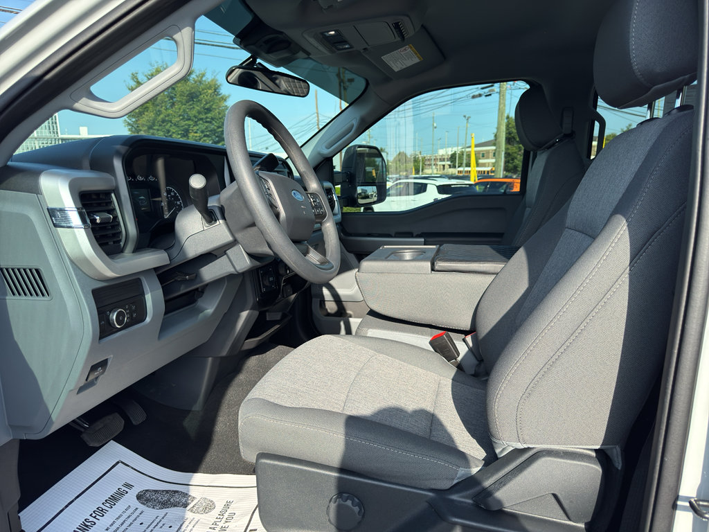 Used 2025 Ford F250 XL w/ STX Appearance Package AWD/4WD image 28