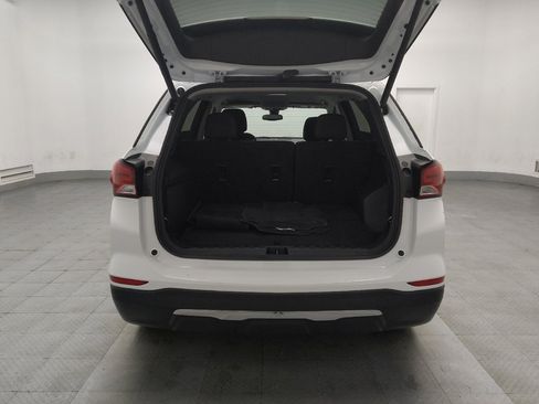 Used 2023 Chevrolet Equinox LT w/ Driver Convenience Package image 29