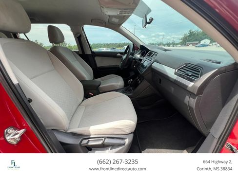 Used 2019 Volkswagen Tiguan S FWD image 18