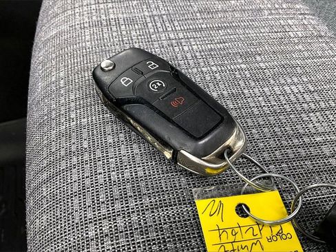 Used 2024 Ford F250 XLT w/ FX4 Off-Road Package image 11