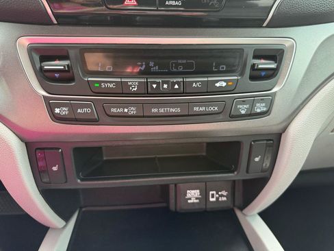 Used 2021 Honda Pilot EX-L image 39