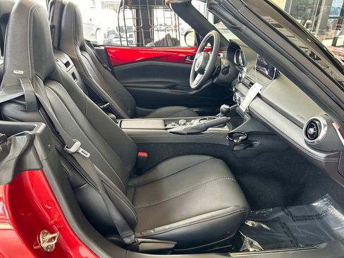 New 2025 MAZDA MX-5 Miata Grand Touring image 22