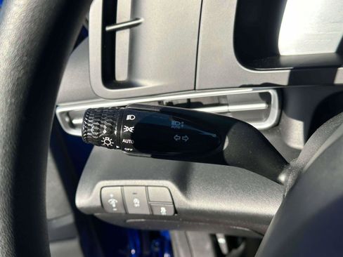 Used 2024 Hyundai Elantra SE image 20