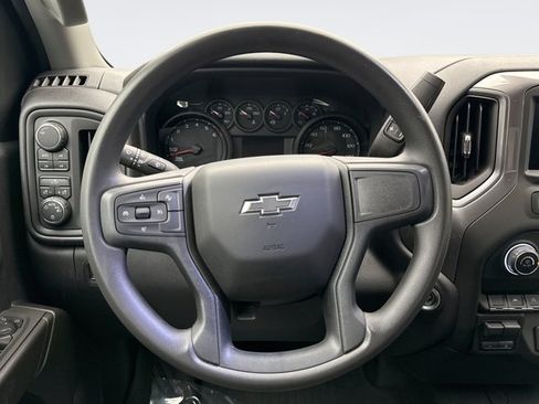 Used 2024 Chevrolet Silverado 1500 Custom Trail Boss w/ Turbomax Blackout Package AWD/4WD image 12