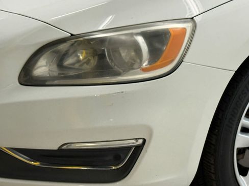 Used 2015 Volvo S60 T5 Premier image 4