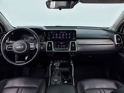 Used 2022 Kia Sorento S w/ Panoramic Sunroof Package image 23