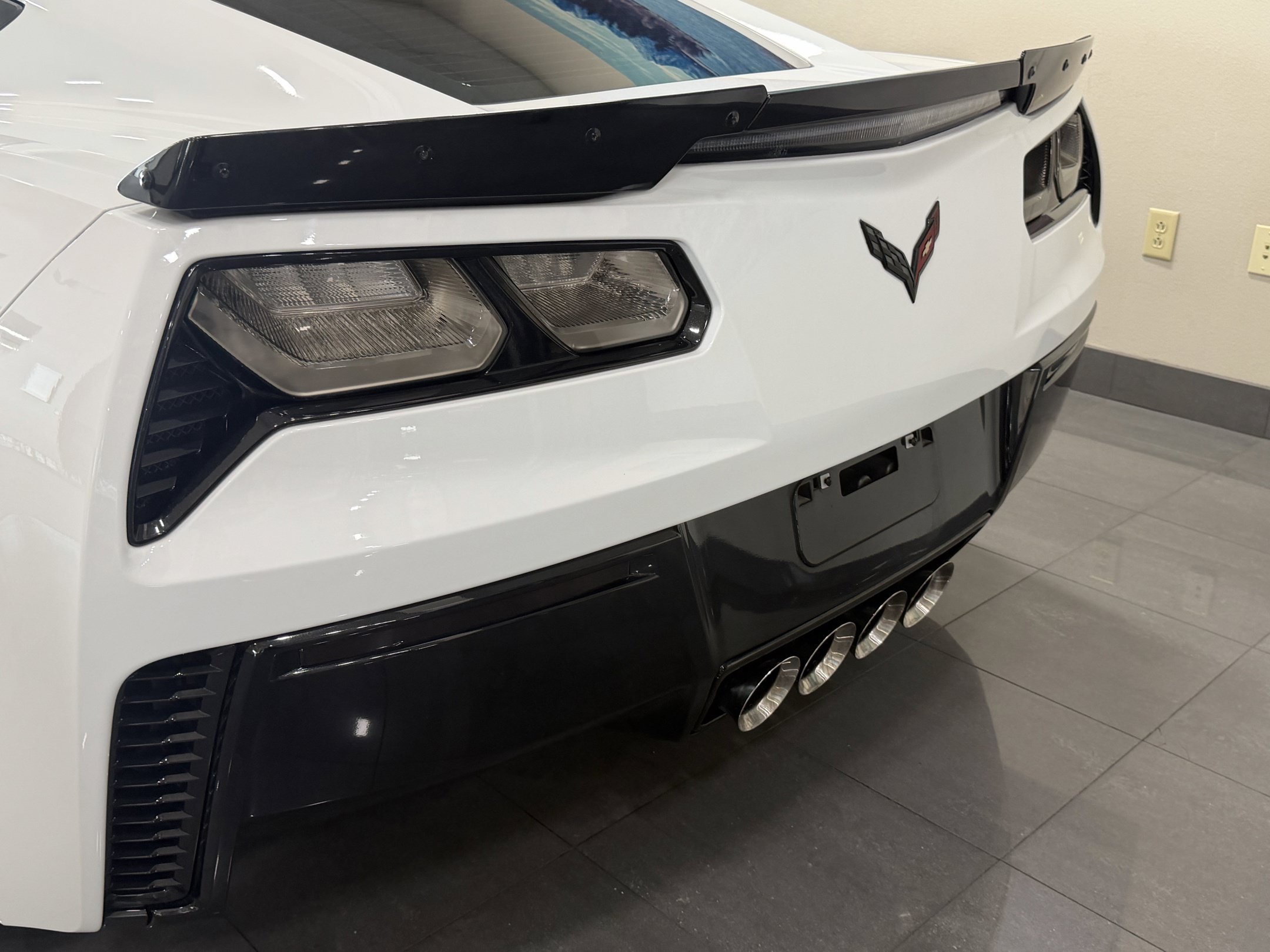 Used 2019 Chevrolet Corvette Z06 RWD image 7