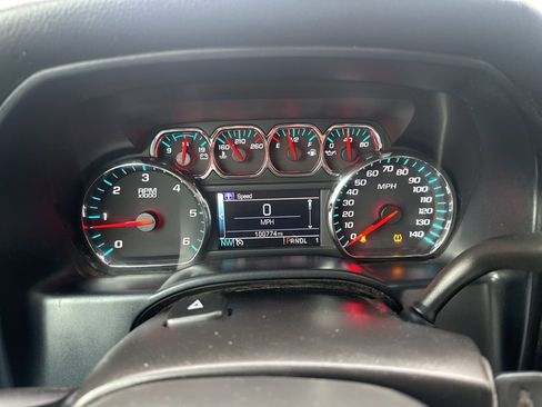 Used 2018 Chevrolet Silverado 2500 LT image 17