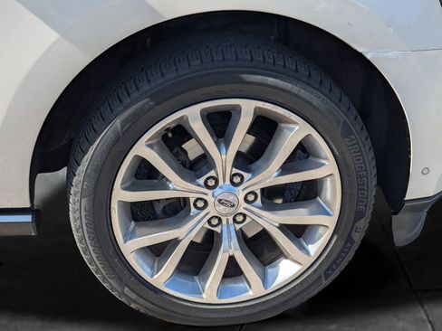 Used 2019 Ford Expedition Limited w/ Equipment Group 302A image 11