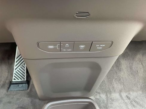 New 2026 Kia EV9 GT-Line AWD/4WD image 35
