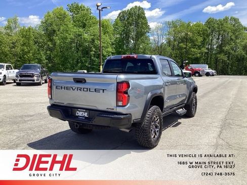 Used 2025 Chevrolet Colorado ZR2 AWD/4WD image 7