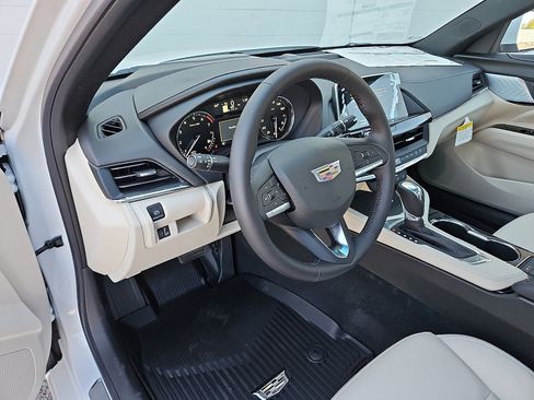 New 2026 Cadillac CT4 Luxury image 11