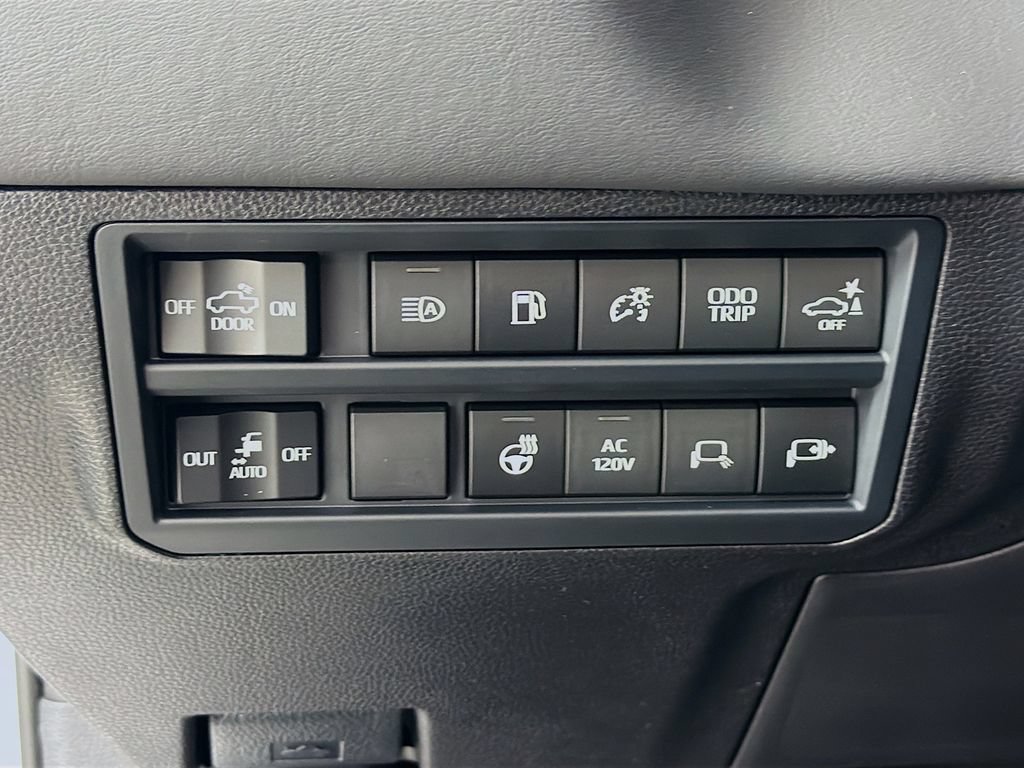 New 2026 Toyota Tundra Platinum AWD/4WD image 10