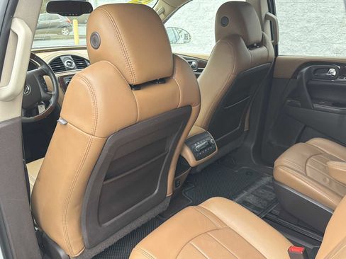Used 2015 Buick Enclave Leather FWD image 18