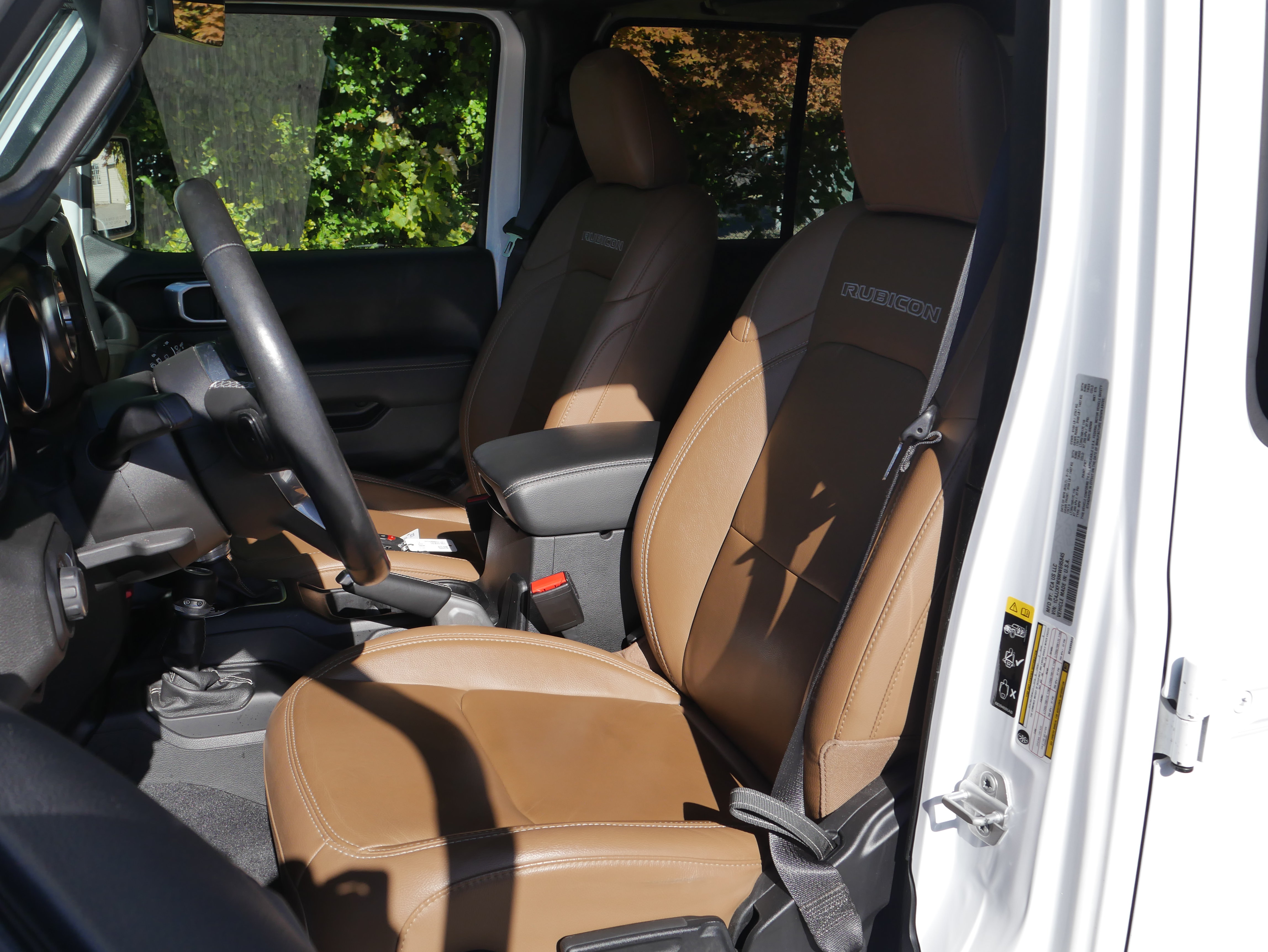 Used 2021 Jeep Wrangler Unlimited Rubicon AWD/4WD image 36