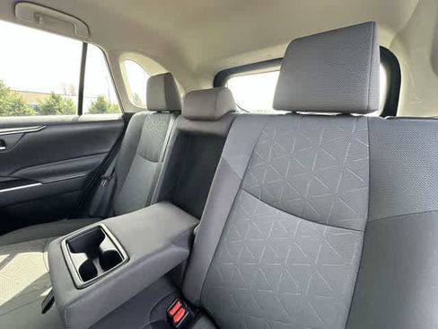Used 2023 Toyota RAV4 XLE image 16