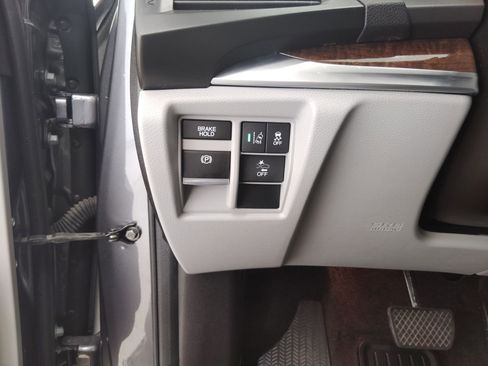 Used 2018 Acura MDX FWD image 15