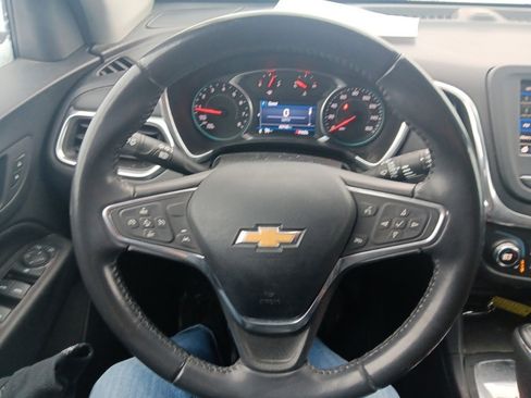 Used 2020 Chevrolet Equinox LT image 27