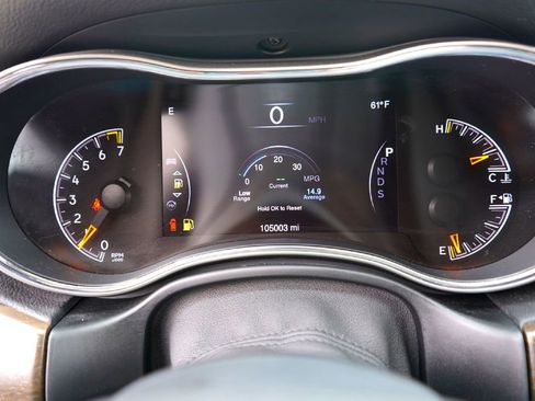 Used 2015 Jeep Grand Cherokee Laredo w/ Quick Order Package 23E image 18