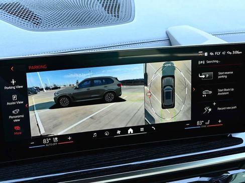 New 2026 BMW X5 xDrive40i w/ M Sport Package image 22