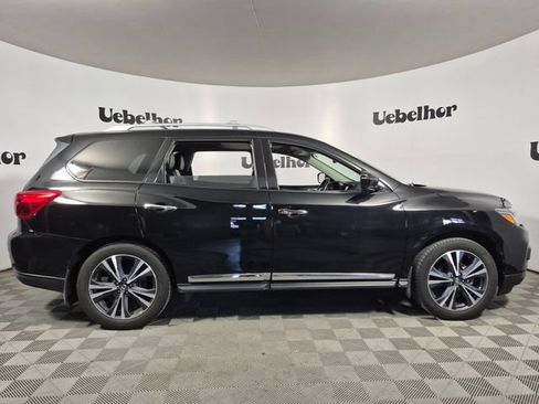 Used 2019 Nissan Pathfinder Platinum FWD image 8