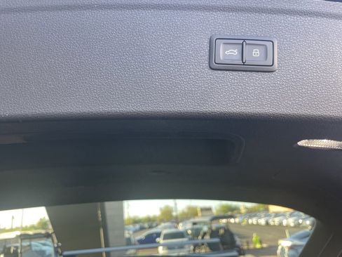 Used 2023 Audi Q5 2.0T Premium Plus w/ Premium Plus Package image 15