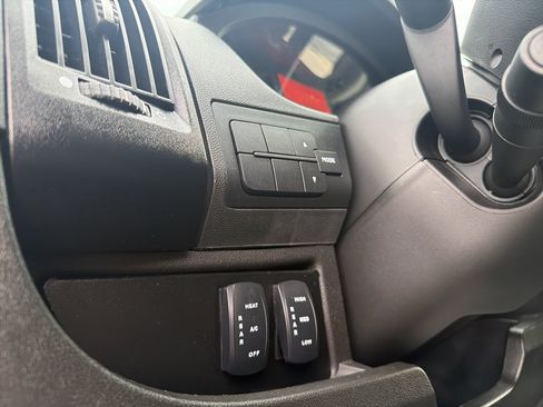 Used 2021 RAM ProMaster 1500 FWD image 7