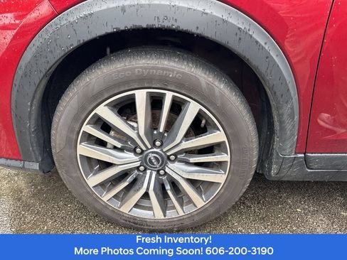 Used 2023 Nissan Kicks SR FWD image 10