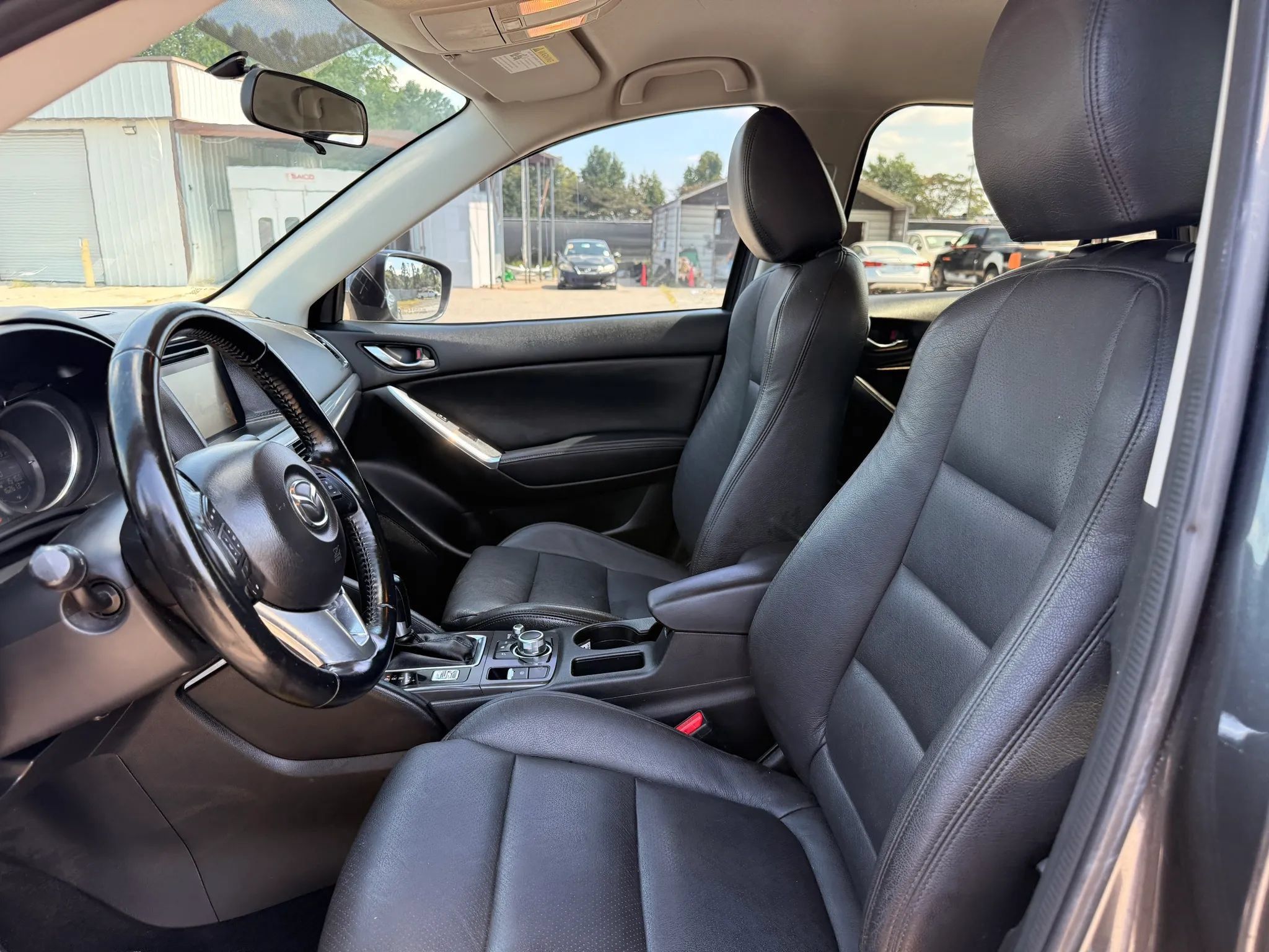 Used 2016 MAZDA CX-5 Touring FWD image 2